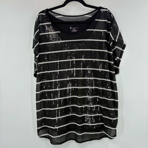 3For$20 Lanr Bryant Black and White Striped Sequin Top size 22/24